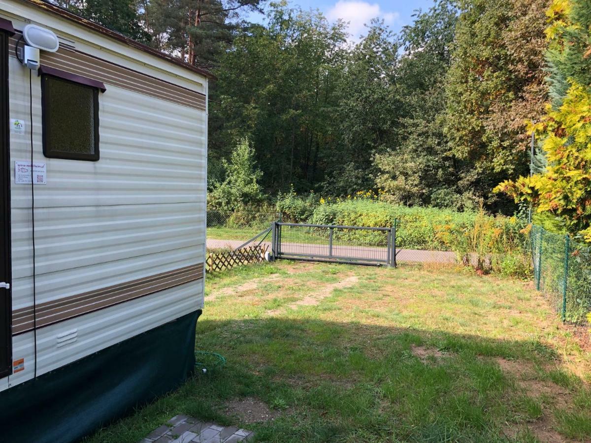 Mobilheim Am Wald Apartment Бернау бай Берлин Екстериор снимка
